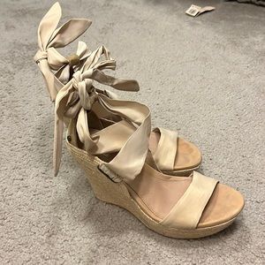 UGG Jules Platform Espadrille Wedge - sz 7